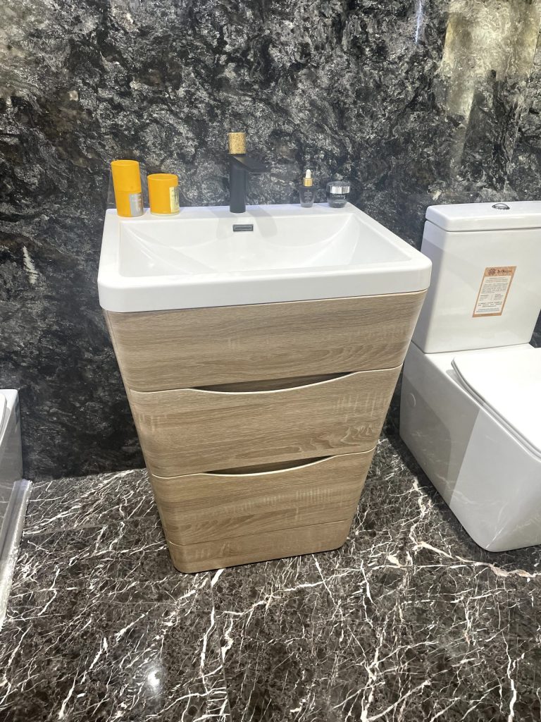 Piramid Floor standing vanity