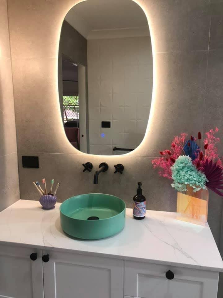 Q-Line Oval LED Bathroom Wall Mirror