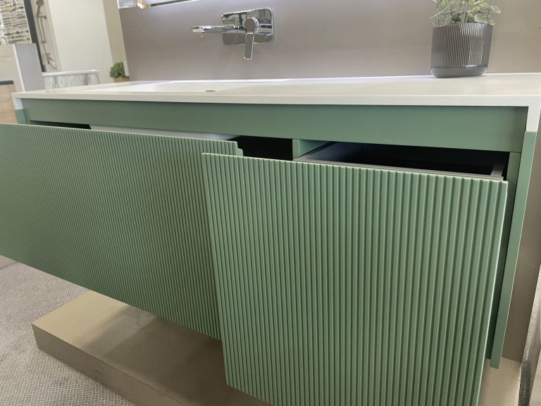 Rimini wall hung bathroom vanity 1000mm Rain Forest
