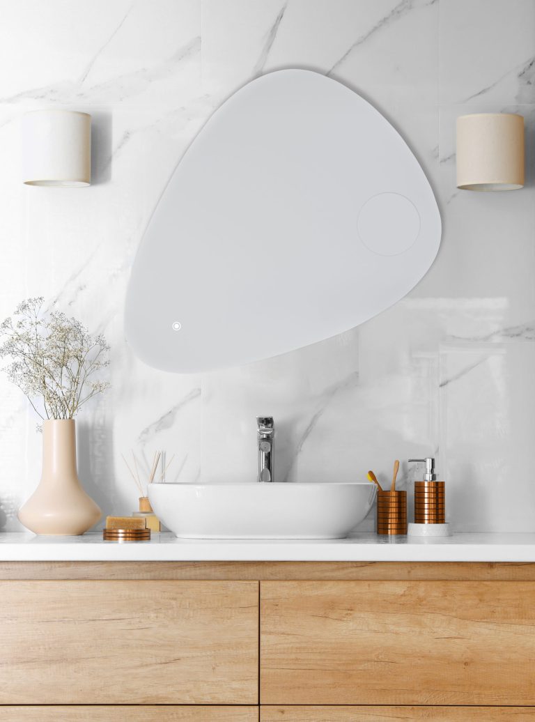 Triangolo LED Bathroom Wall Mirror